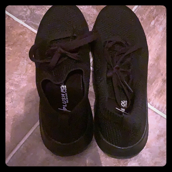 ardene running shoes